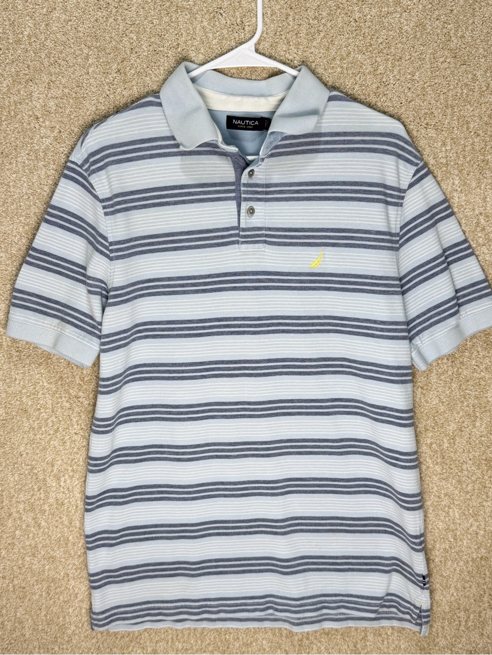 Flawed cotton polo shirt men’s medium Nautica short sleeved striped collar shirt